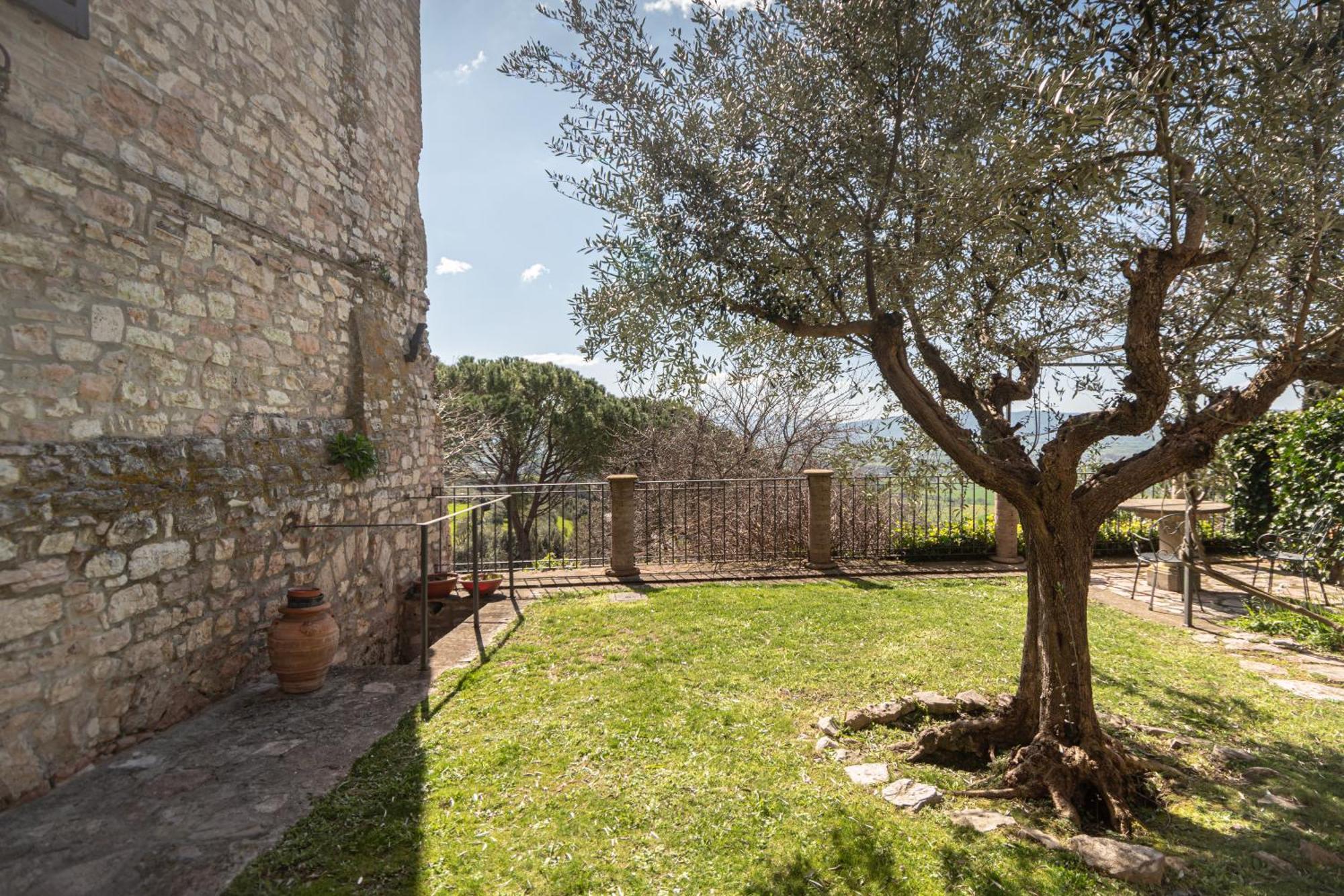 Residenza D'Epoca San Crispino Aparthotel Assisi Eksteriør bilde