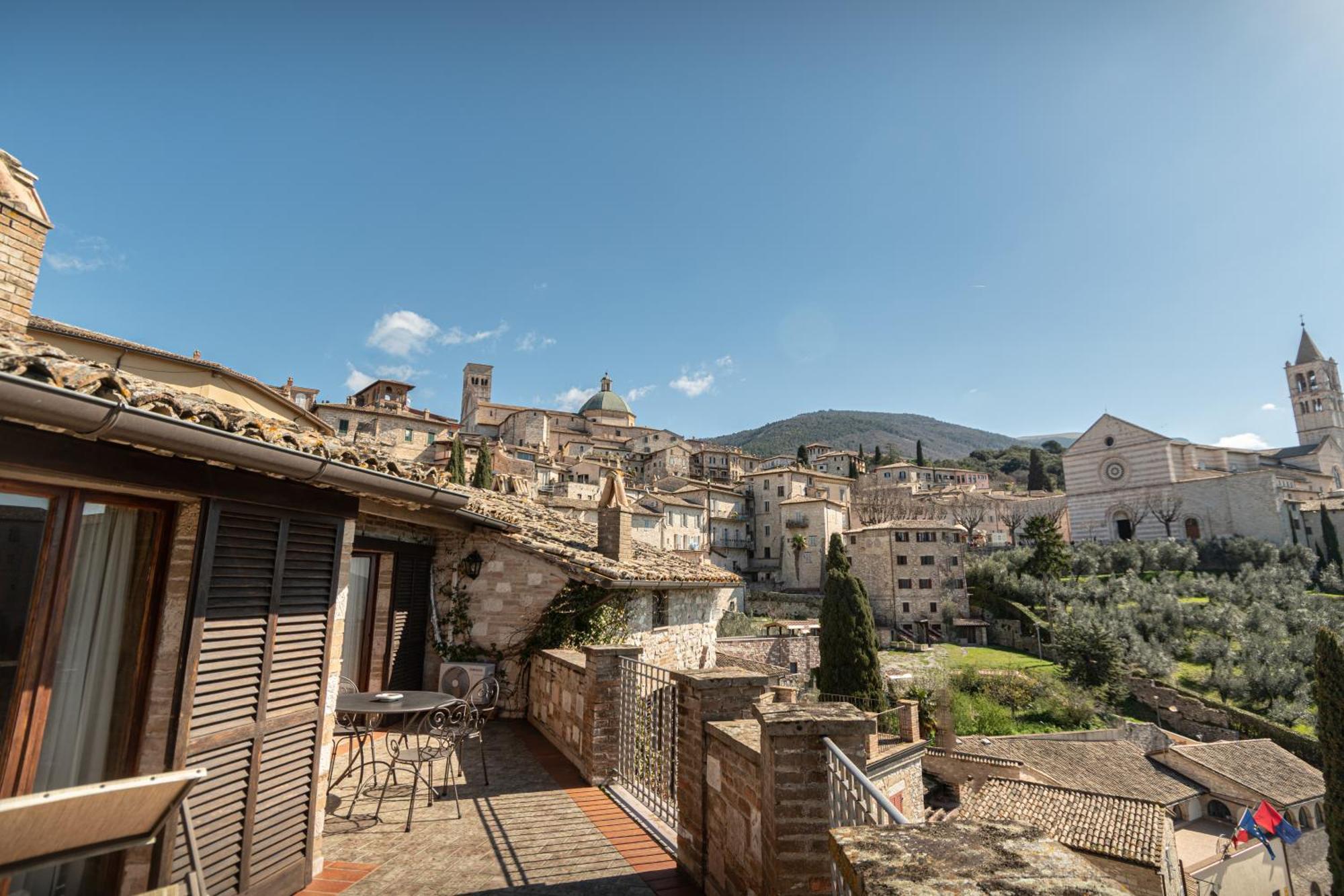 Residenza D'Epoca San Crispino Aparthotel Assisi Eksteriør bilde